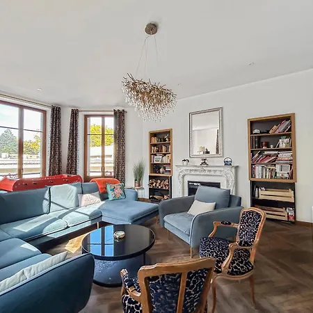 Grand T4 Luxe, Spa, Cheminee Baby-foot, Jardin Apartament Aix-les-Bains